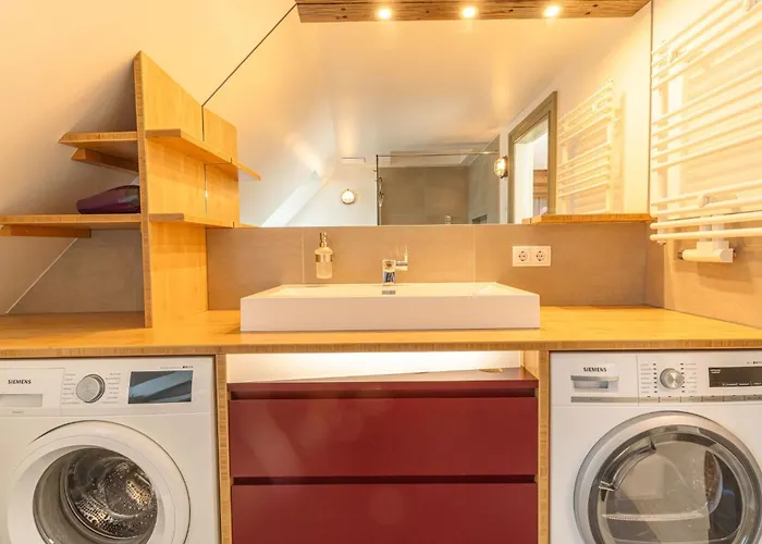 Lejlighed Schiffbruecke 40 By Interhome *